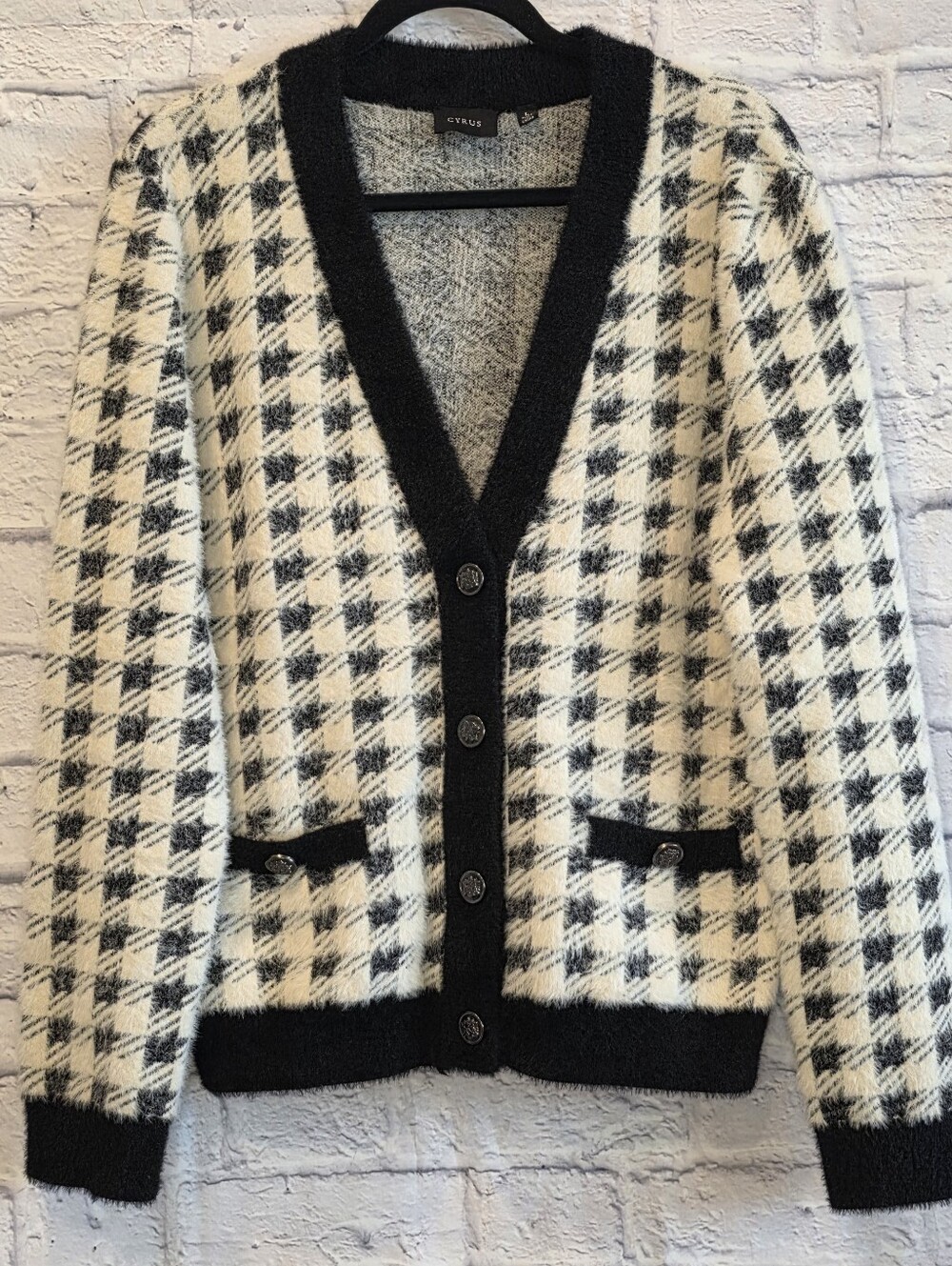 Cyrus Houndstooth Fuzzy Cardigan Size L Black Cream Button Front